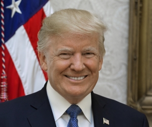 La evolución del peso mexicano tras la llegada de Trump revela dinámicas complejas que combinan política y economía. Lo menos evidente reside en el reajuste de las percepciones de riesgo país y en la reorientación de flujos financieros, donde cambios internacionales sutiles han redefinido la fortaleza y liquidez de la moneda local.